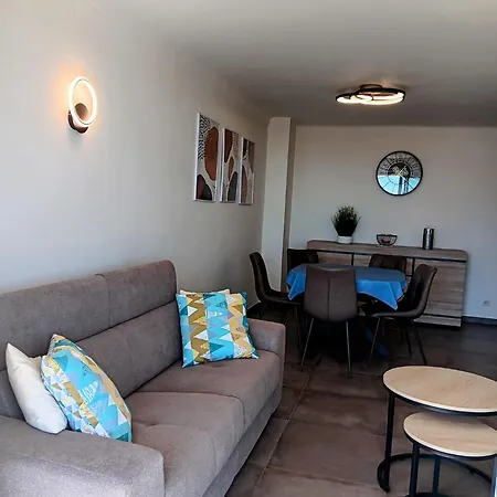 Apartment 3 Pieces Vue - Clim - 5 Min De La A Pied *